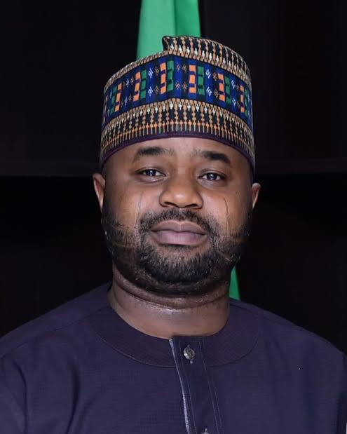 KwenAisha's tweet image. 2025: A Good Year for FIRS,  Zacch Adedeji

By

Arabinrin Aderonke 

It’s that time of the year again when we all look back. This is not only about an agency, an organization, or a person. I know most of us assess ourselves at the end of the year. I don’t mean judge in a strict…