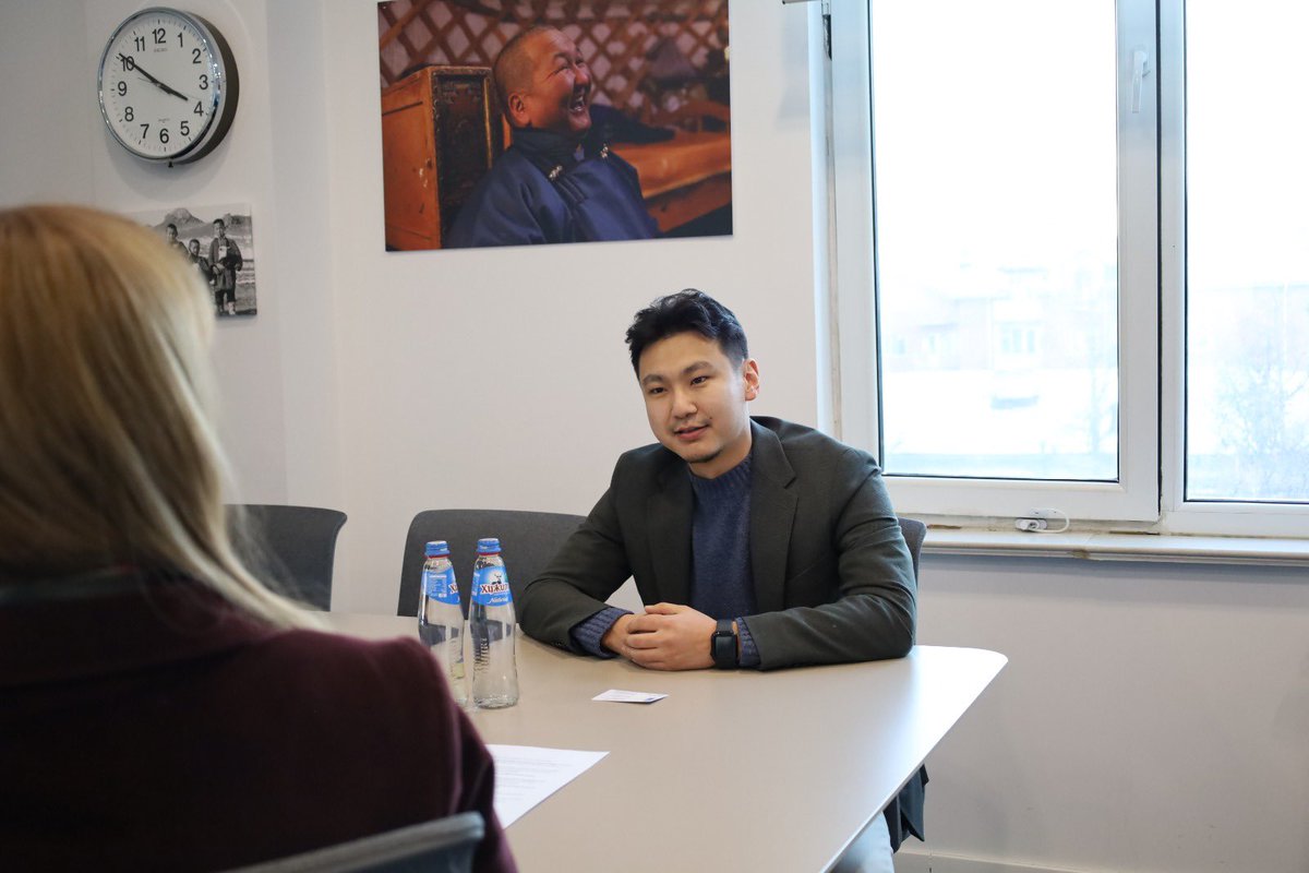 MatildaDimovska's tweet photo. Great to meet @chagimgl from @voyager_mn and hear about his inspiring journey and building an AI tool for governance transparency. Amazing to see how @YouthCoLab has supported his growth as a young tech innovator. Wishing him continued success ahead! 🚀 https://t.co/vAltLJMFZz