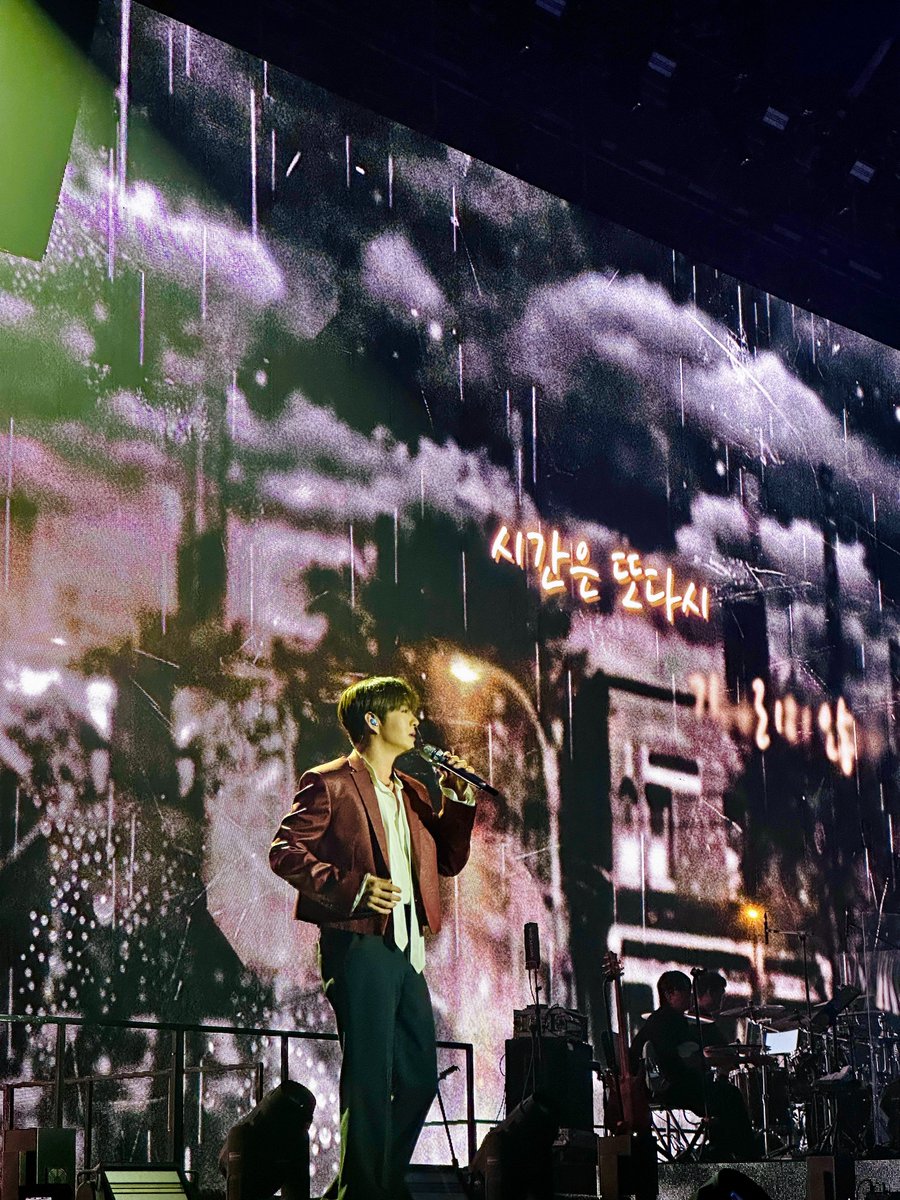 LeeCS_Official's tweet photo. [📢] 잠시 후 7시부터 2026 #이창섭 단독 콘서트 <#AndEnd> 팬클럽 선예매가 시작됩니다✨ zz6친💙멜로디 우리 다시 만나요.ᐟ.ᐟ🍀

🔗 지정석 7PM https://t.co/JZEqfGT2mk
🔗 스탠딩 8PM https://t.co/XYXgf3FjIT

#LEECHANGSUB #앤드엔드 https://t.co/eVBnhGz249