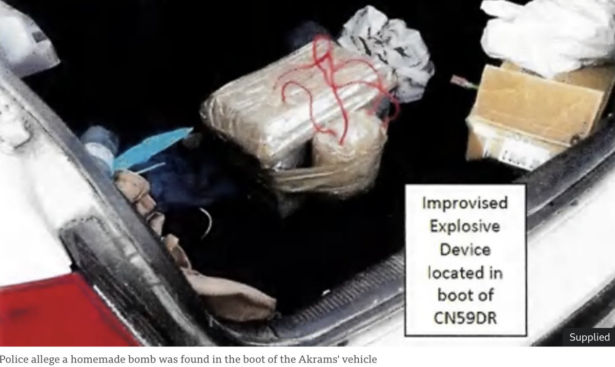 Matkins2021's tweet image. Bondi was seconds from something far more horrific.

Before a single shot was fired, three homemade bombs were thrown into the crowd at Bondi.

Pipe bombs. A tennis-ball bomb.

Police experts say they were viable. They should have exploded.

They didn’t.

Thank God. Literally.…