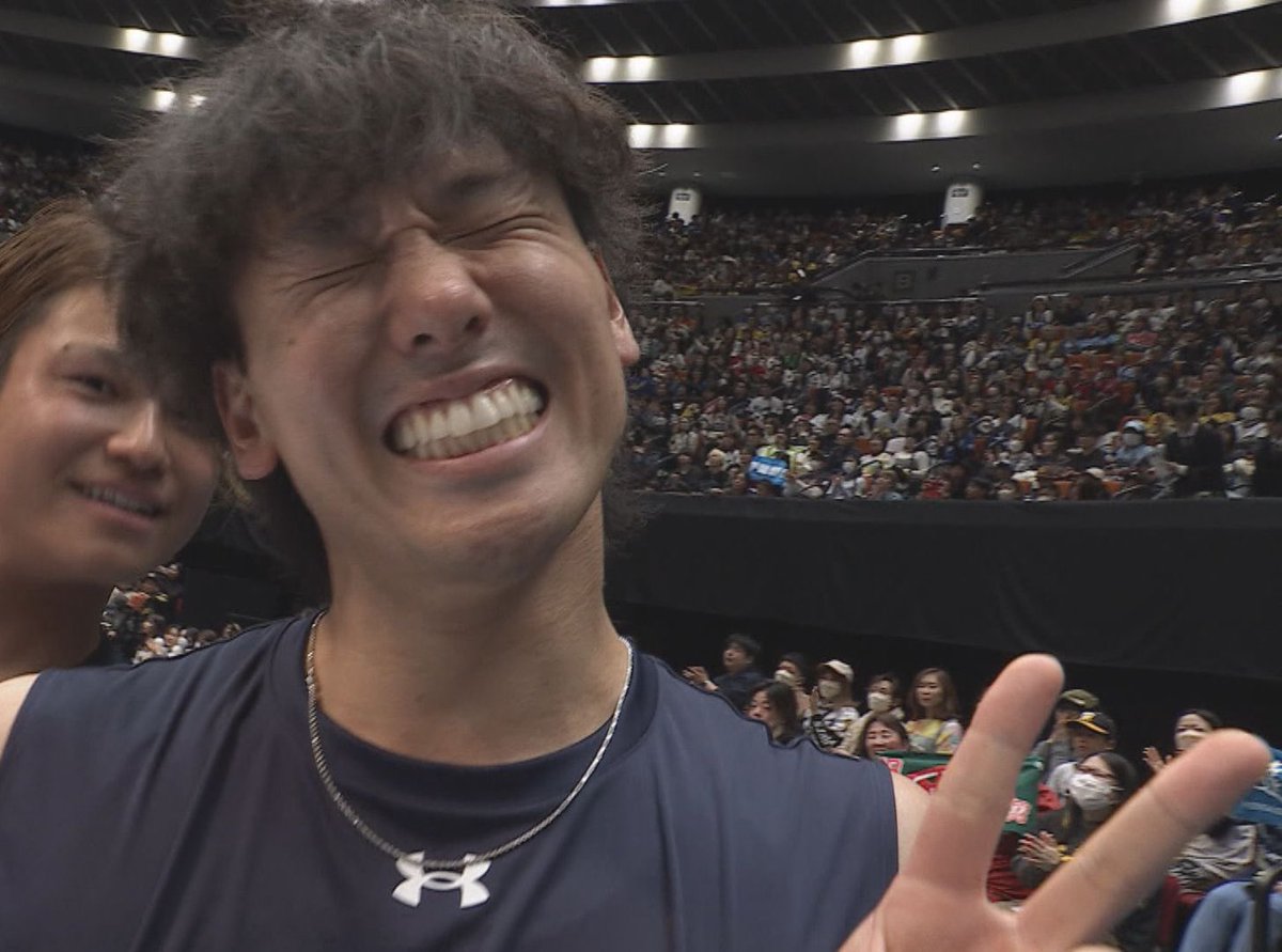 choproULTRA's tweet image. イベント中の選手たちを
写真でお届け📸

今回は、#千葉ロッテマリーンズ の
#高野脩汰 投手 ＆ #藤原恭大 選手！

お二人の活躍は、
🗓2026年1月11日(日)
🕑午後2時～
📺#読売テレビ ・日本テレビ系
全国ネットで放送！
⁡
#超プロ野球ULTRA