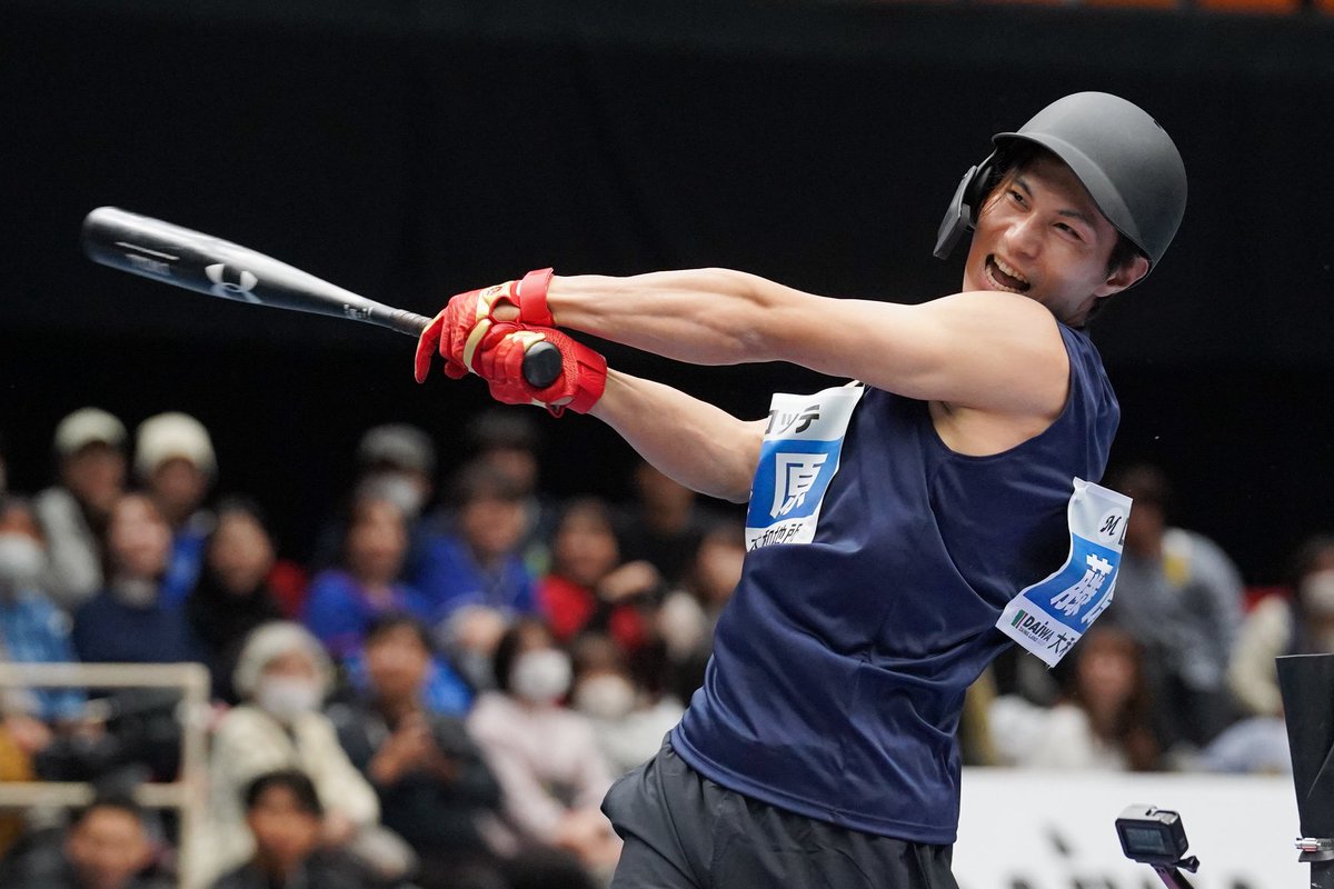 choproULTRA's tweet image. イベント中の選手たちを
写真でお届け📸

今回は、#千葉ロッテマリーンズ の
#高野脩汰 投手 ＆ #藤原恭大 選手！

お二人の活躍は、
🗓2026年1月11日(日)
🕑午後2時～
📺#読売テレビ ・日本テレビ系
全国ネットで放送！
⁡
#超プロ野球ULTRA