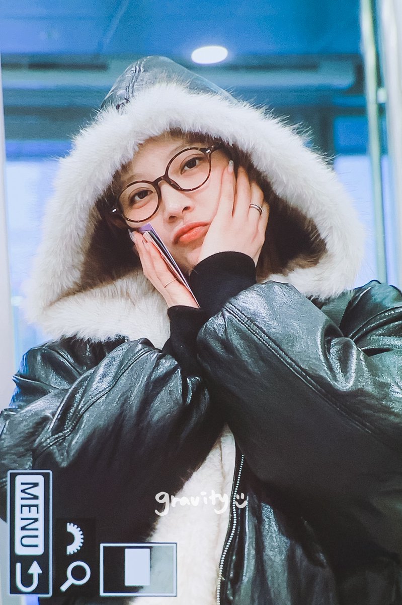 251222 EBS FM 퇴근 프리뷰

그래 긍정적으로 생각하자
내년에 올해보다 더 자주 보자 우리
마무리할 때까지 아자아자
달디뚜디 사랑해 (…가지마)

#문수아 #빌리 #BILLLIE #MOONSUA