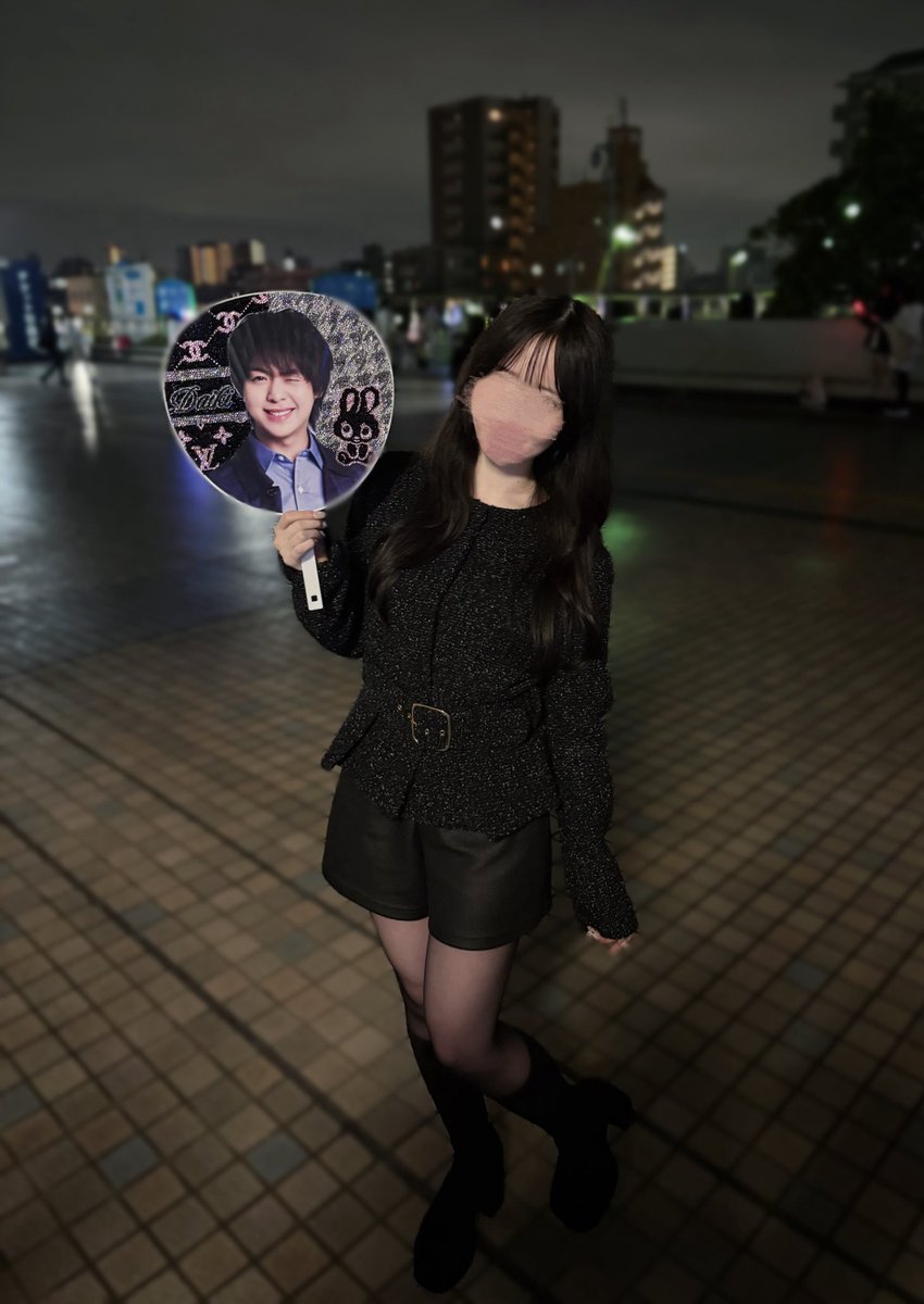 るる tweet media