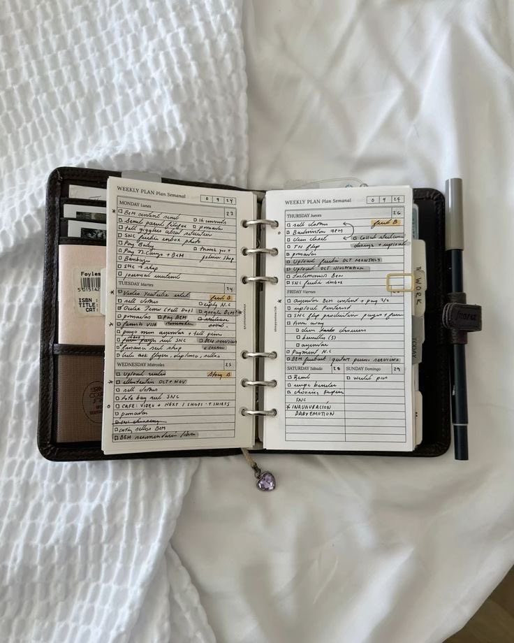 babygirlprada's tweet image. badly want a chic journal for 2026