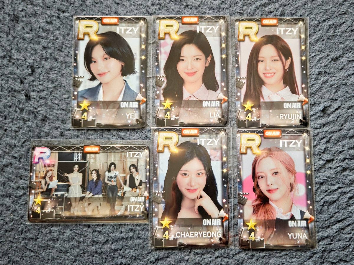 ITZYのファンミトレカ届いてた！ランダムだったけど5パック買ってみ