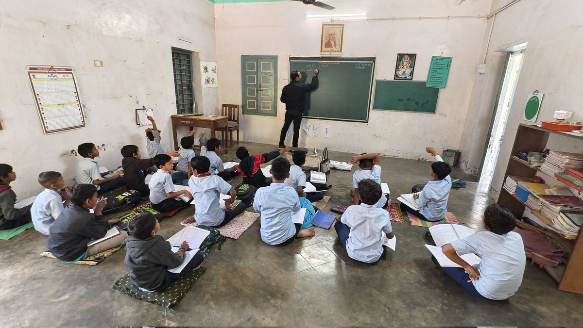 CRC_VALAM's tweet photo. ક્લસ્ટર - વાલમ 
વિસનગર 

CET EXTRA CLASS https://t.co/kn7eirVmxU