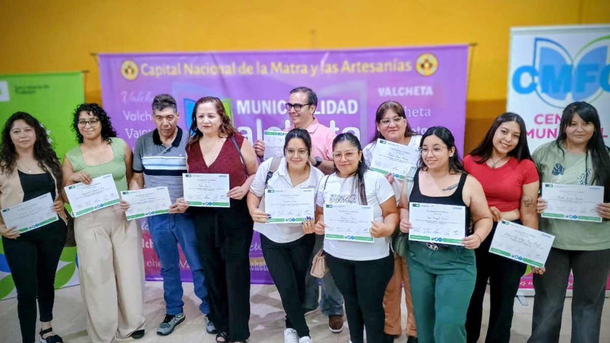 LOS MENUCOS Y VALCHETA: MÁS FORMACIÓN PARA NUESTRA GENTE

Más de 200 rionegrinos y rionegrinas se certificaron en capacitaciones vinculadas a la actividad minera en Los Menucos y Valcheta. Vecinos de la Región Sur que hoy cuentan con más herramientas para acceder al trabajo en un