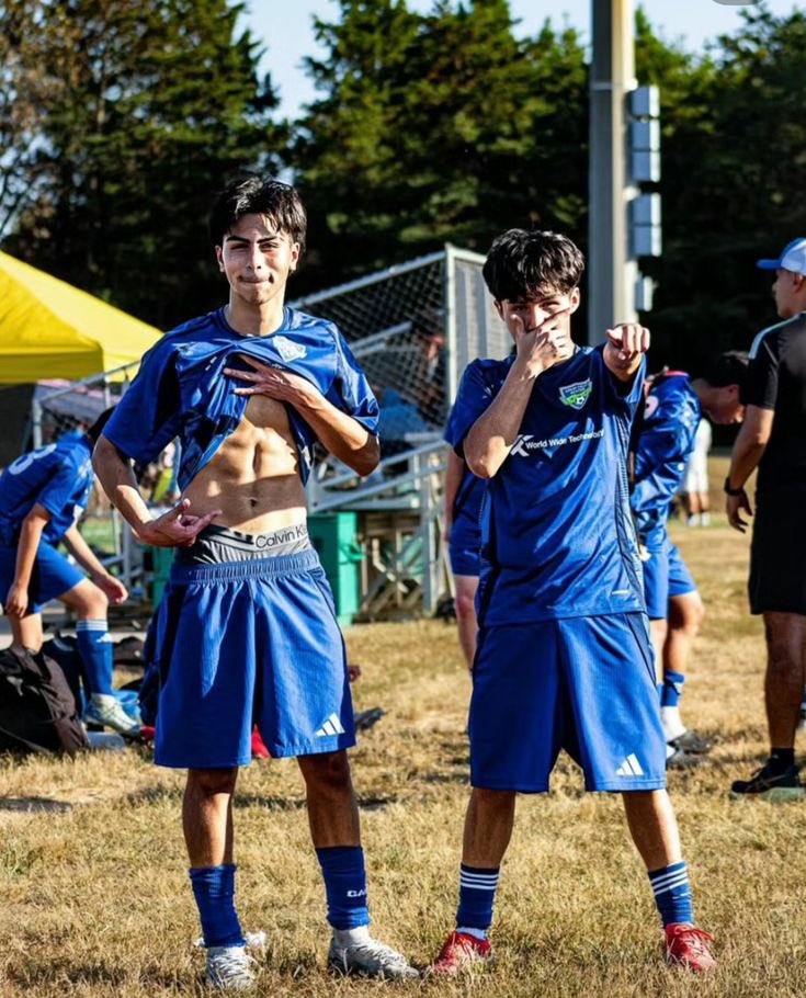 StraightArchive's tweet image. 