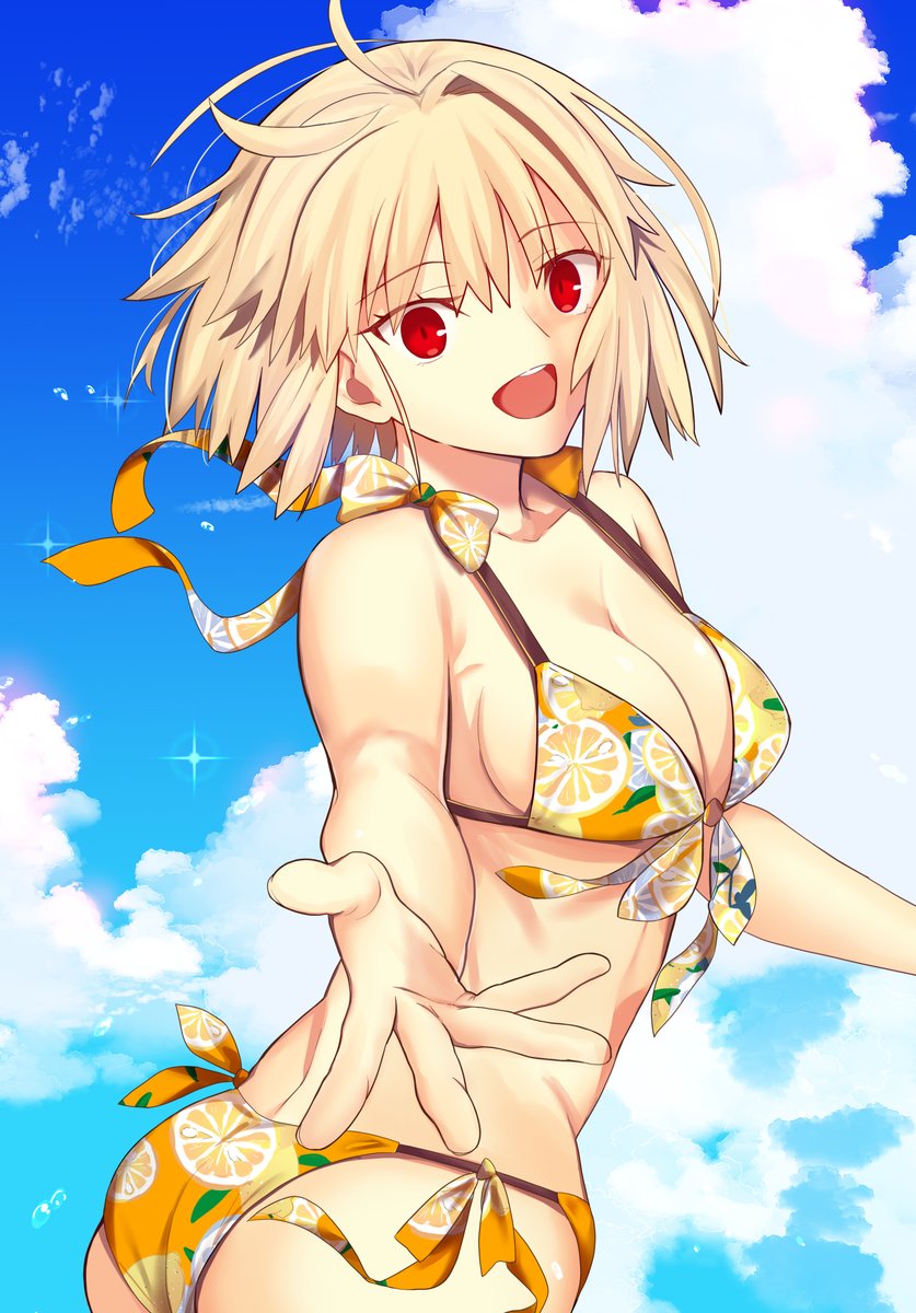 ええ～この水着アルクェイドが表紙の「月夏美姫」がコミケにあるんですか～～！？
しかも最後の再販なんですか
行くしかないじゃないですか～