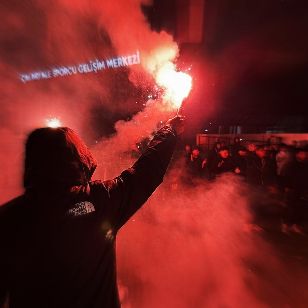 1907OUTLAWS tweet media