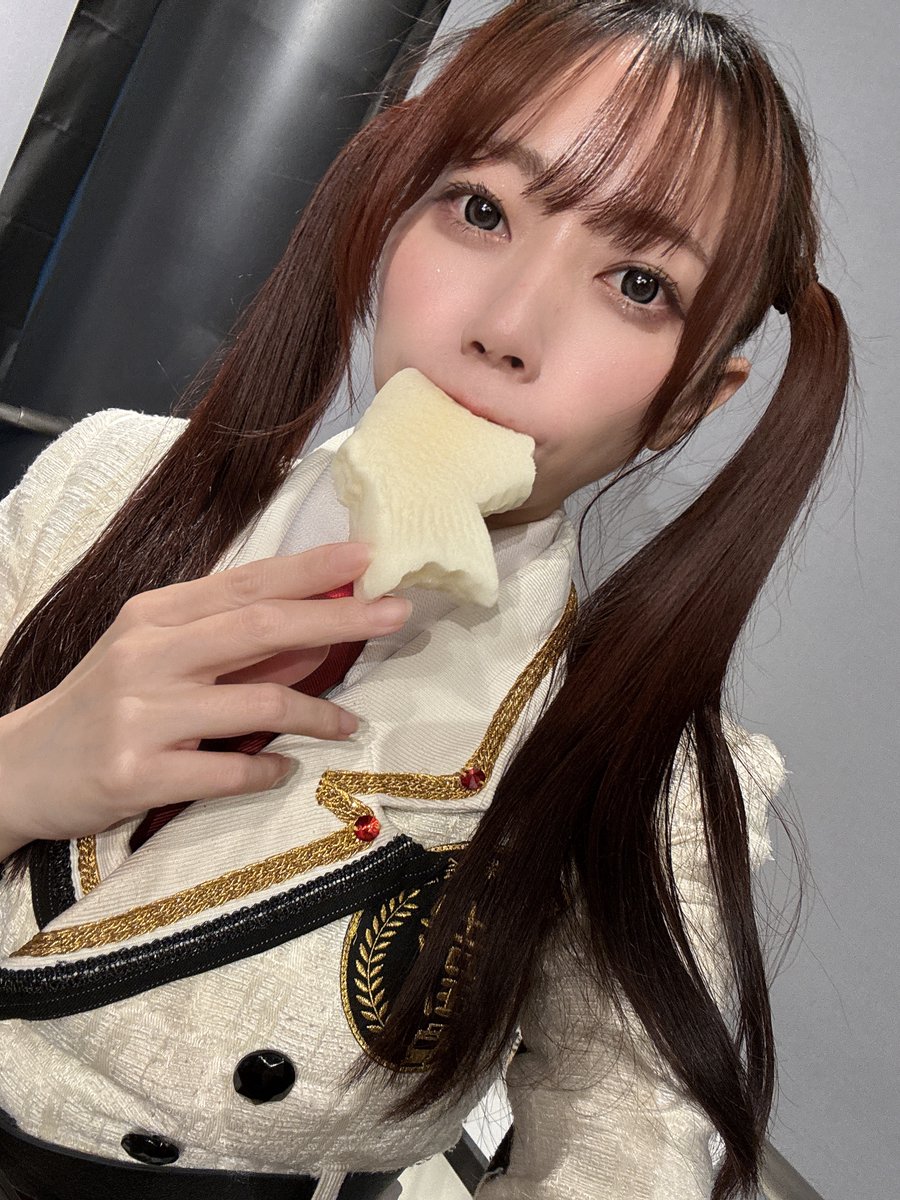 もももも( 'ч' )

頭から行くタイプだったらしい🐟