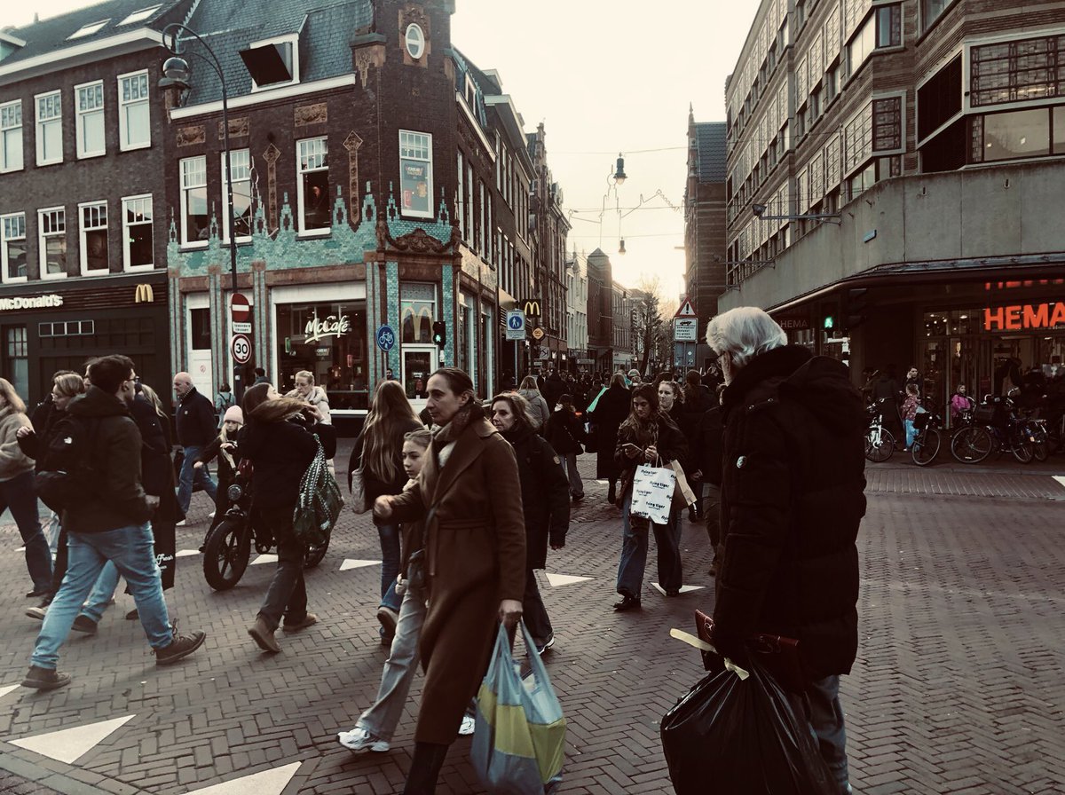 PMDelèfre tweet media