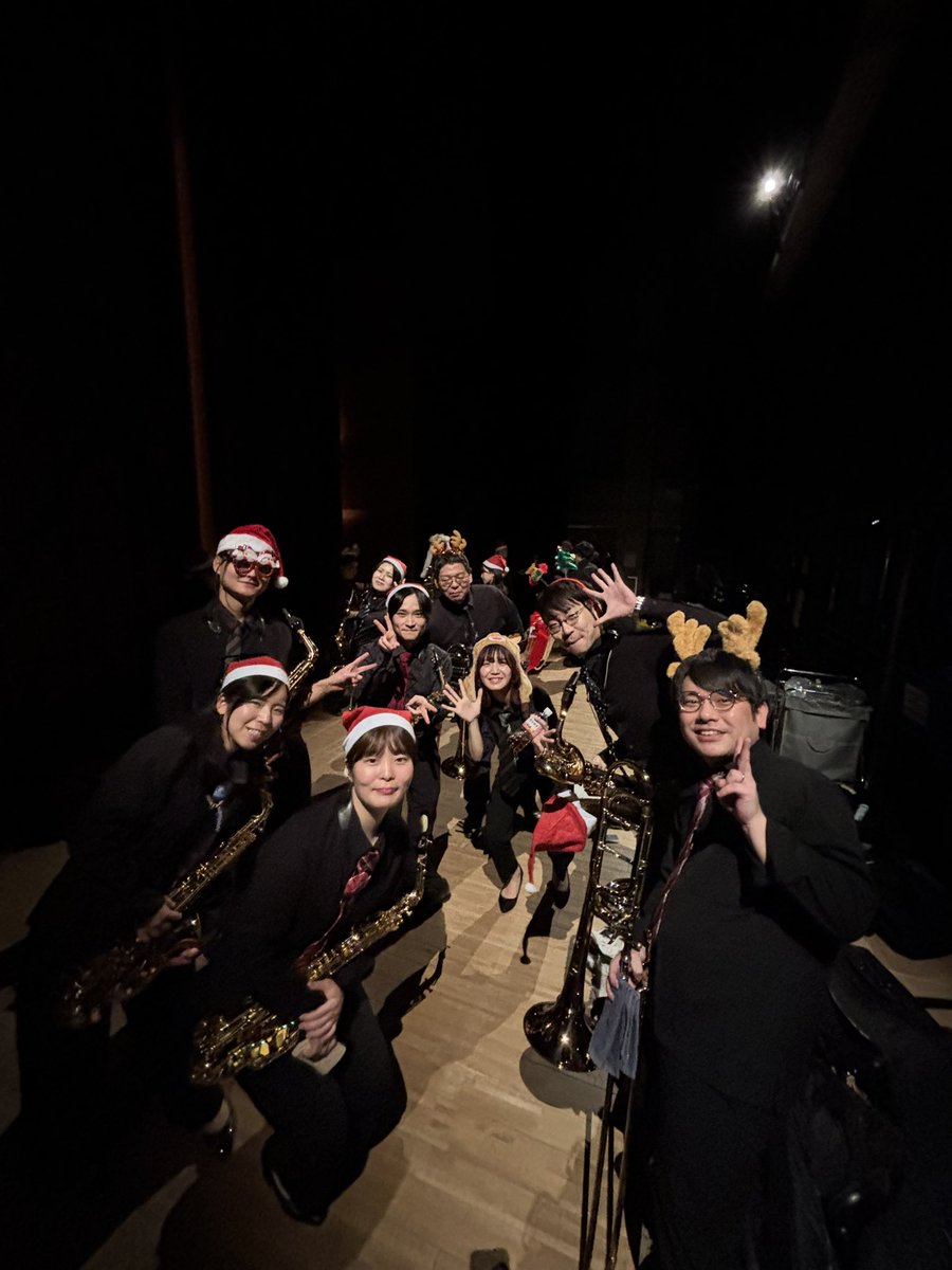 urasui1994's tweet photo. 浦和吹奏楽団 第11回ポップスコンサート🎄♩

無事に終了致しました！
お越しいただいた皆様、本当にありがとうございました✨
これからも浦和吹奏楽団をよろしくお願いします！ https://t.co/p0XsicFAPL