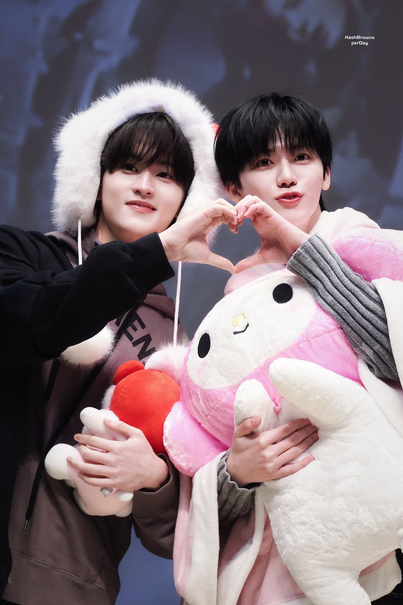 HashBrownsPerDay tweet media