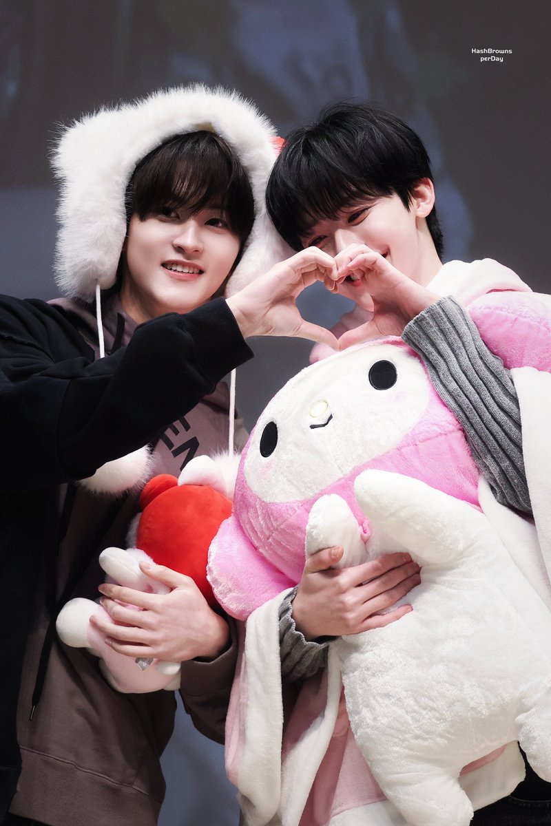 HashBrownsPerDay tweet media