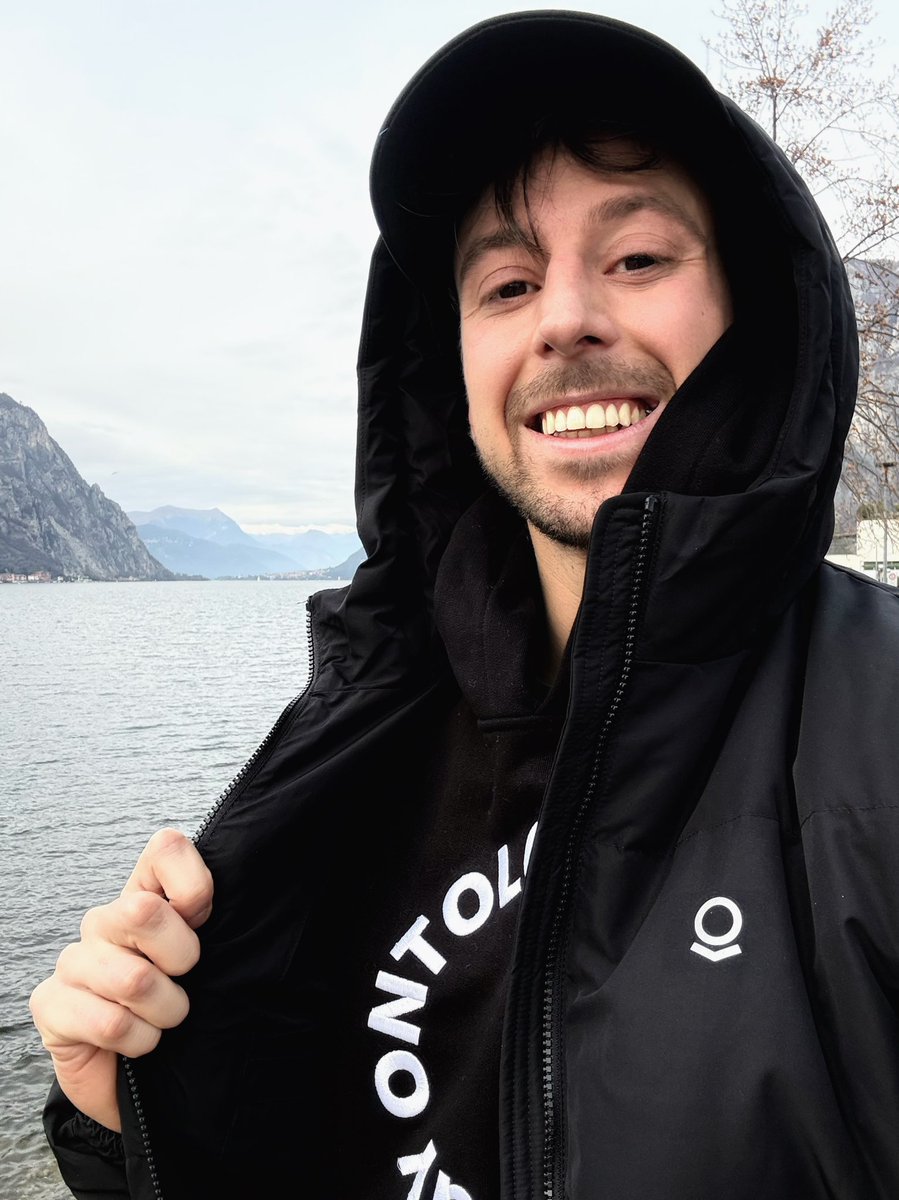 Arny Trezzi tweet media