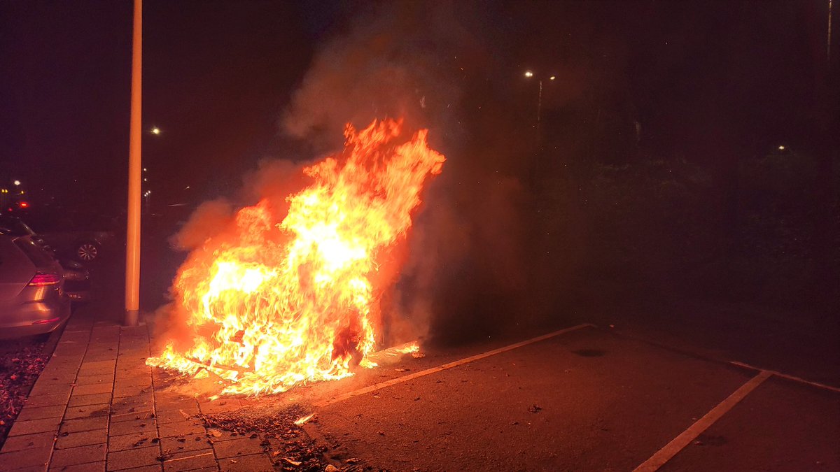 Autobrand in Amsterdam-Noord