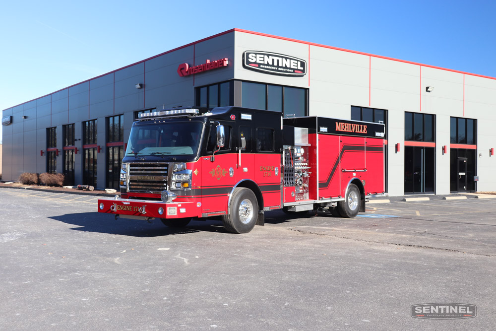 Sentinel_EmgSol's tweet image. NEW DELIVERY!
The Mehlville Fire Protection District in St. Louis, MO recently took delivery of this @rosenbauerus Pumper! THANK YOU Chief Hendricks, the Firefighters of the Mehlville FPD, and the Board of Directors for choosing Sentinel and Rosenbauer.
sentineles.com/mehlvillefpdpu…