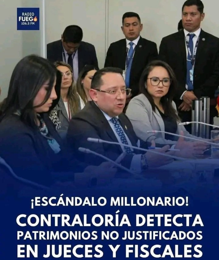 Mamertos0's tweet image. Nada raro que en esta investigación este la magistrada que dejó en libertad a Uribe y mando a la cárcel a los exministros Bonilla y Velasco.