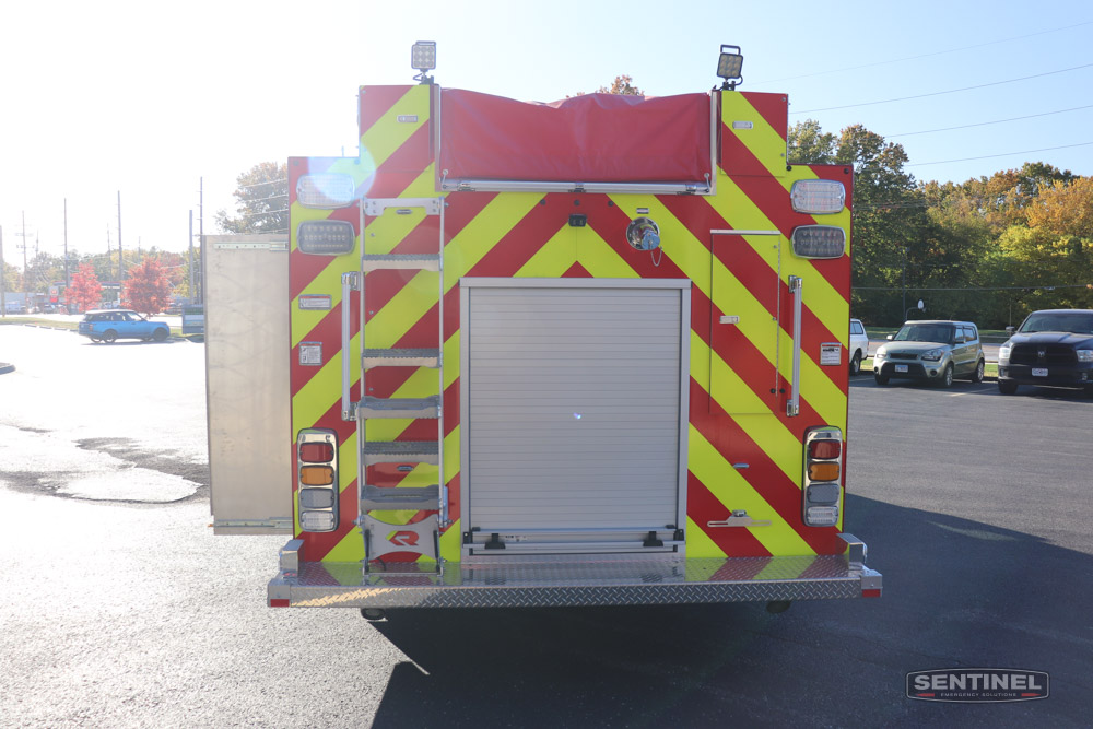 Sentinel_EmgSol's tweet image. NEW DELIVERY!
The Bethalto Fire Department in Bethalto, IL recently took delivery of this @rosenbauerus pumper! THANK YOU to Assistant Chief Grant and the firefighters of Bethalto FD for choosing Sentinel and Rosenbauer to build your next fire apparatus!
sentineles.com/bethaltofd/