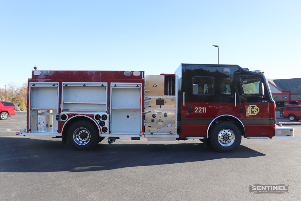 Sentinel_EmgSol's tweet image. NEW DELIVERY!
The Bethalto Fire Department in Bethalto, IL recently took delivery of this @rosenbauerus pumper! THANK YOU to Assistant Chief Grant and the firefighters of Bethalto FD for choosing Sentinel and Rosenbauer to build your next fire apparatus!
sentineles.com/bethaltofd/