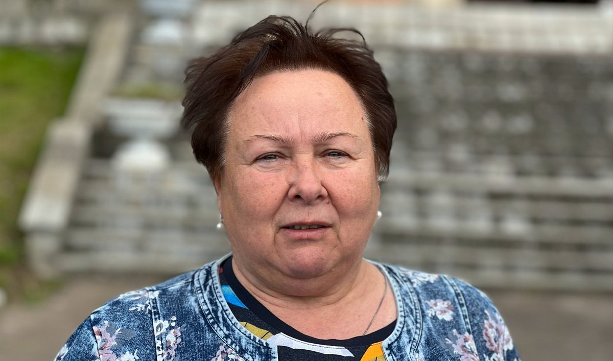 InvestigatorUa's tweet photo. «Завдяки донорам втілюємо проєкти, про які ми могли лише мріяти». За понад три роки з моменту свого звільнення Великоолександрівська селищна громада стала справжнім центром відродження деокупованої частини Херсонщини.

На вулицях Великої Олександрівки багато людей, тут триває відновлення не лише пошкоджених війною обʼєктів, а й втілюються давно задумані ідеї, про що раніше тут могли тільки мріяти.

Ми зустрілися з Наталією Корнієнко, селищною головою, начальницею Великоолександрівської селищної військової адміністрації (СВА), щоб розпитати про те, чим зараз живе її громада, які найбільші інфраструктурні проєкти втілюються в життя і які тут плани на найближче майбутнє.

Читати більше: https://t.co/bhpyMTZpjL