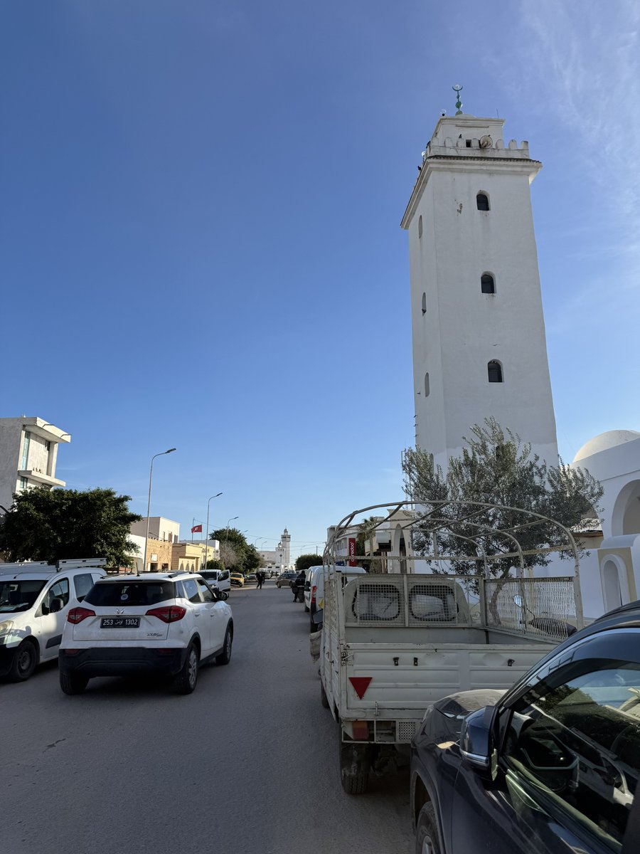 chehraaaa's tweet image. J’aime trop ma vie là