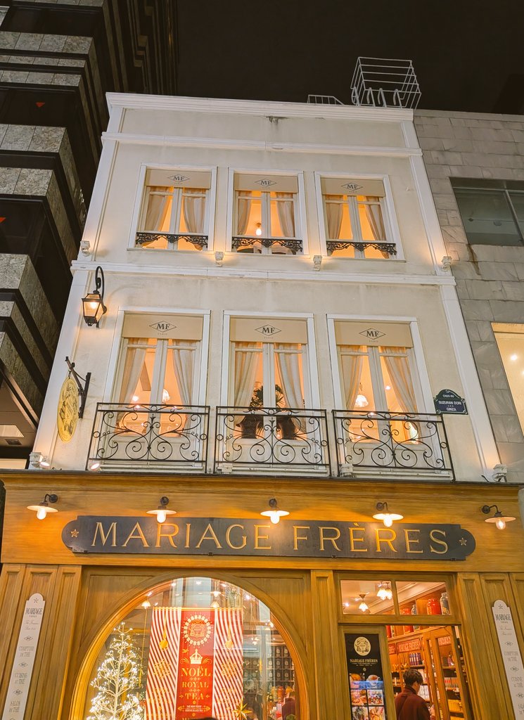 19世紀にフランスで創業した「マリアージュフレール」のティーサロンで