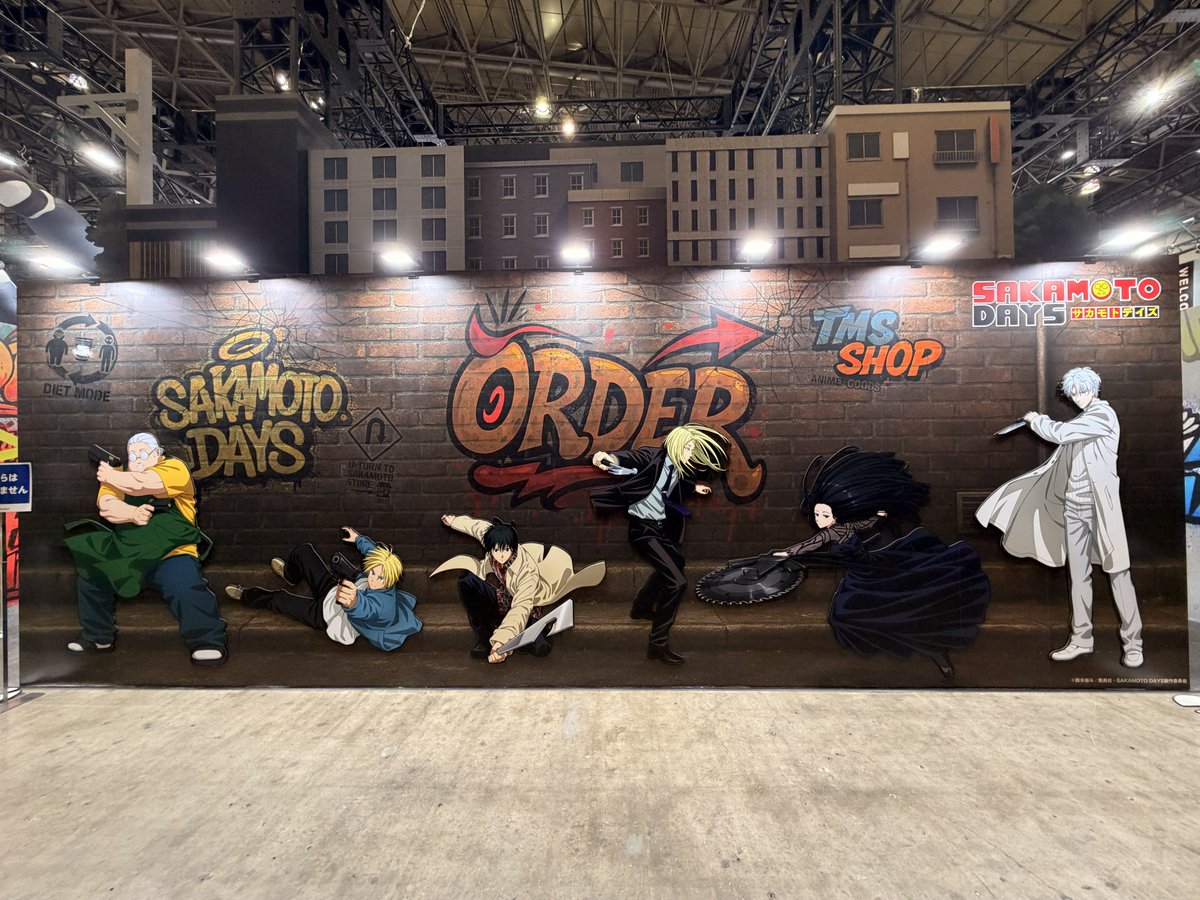 isnm__'s tweet image. 去年古いiPhoneでトムスのパネル撮るのめっちゃ苦労したので、今年はこの為にスマホを変えた　広角機能最高…！！