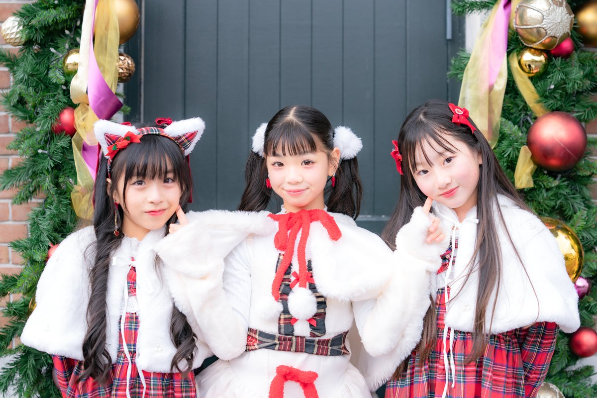 emerald1901303's tweet photo. 2025.12.13
れなﾁｬﾝ(@chanrena8)  
ゆあﾁｬﾝ(@yuahamuchan)               
さとはﾁｬﾝ(@sa_to_ha_chan)                                    

#Rena #れな #Yua #ゆあ #Satoha #さとは 
#ssb #スターライト #長崎超絶美少女隊 
#スタライ長崎 #いま一番撮りたいキッズモデル https://t.co/FZe2AgsVSS