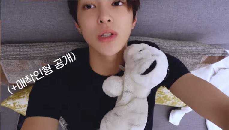 keonhoguide's tweet photo. He is just a baby😭🤏🏻

#KEONHO #건호 #CORTIS #코르티스 https://t.co/4COxJBGV5J