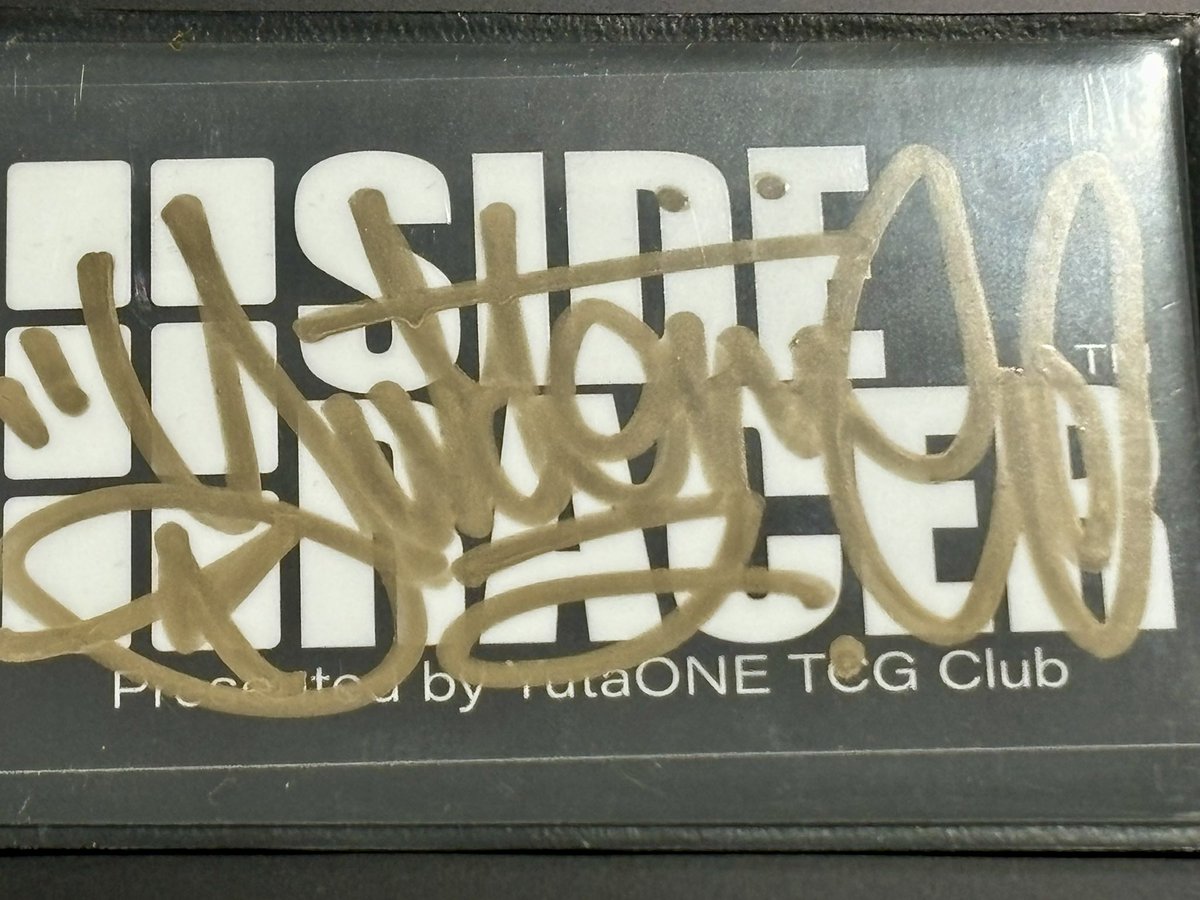 なんと、あのゆうたONEさん(@yuta_ptv )から直筆サイン入りのSIDE