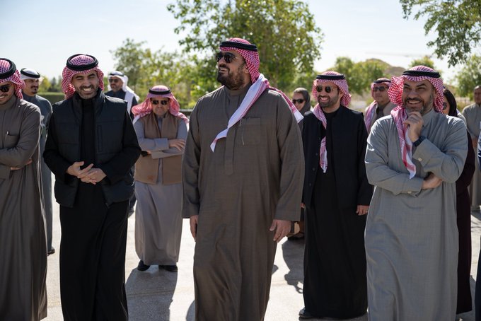S_J_SA's tweet photo. فيصل الإبراهيم _ وزير الاقتصاد والتخطيط:

@falibrahim

سعدت بزيارتي لحديقة الملك سلمان، والوقوف على المشهد الحضري الطموح الذي يعيد صياغة دور المساحات العامة، وتحويلها إلى محركات تنموية تتمحور ��ول رفاهية الإنسان، وتعزّز جودة الحياة، وترفع كفاءة البنية التحتية https://t.co/iGDT0TfRrf