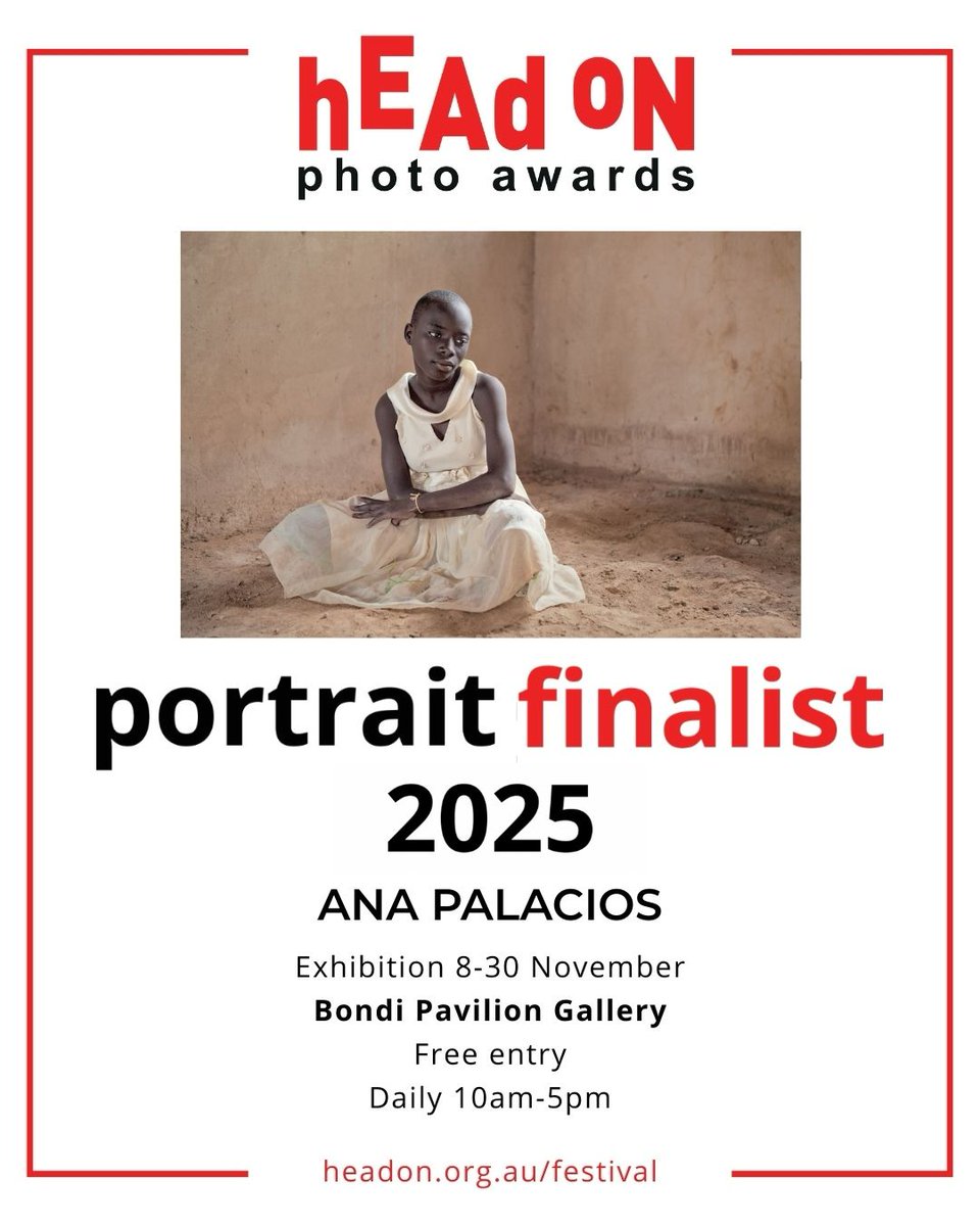 apalaciosrubio's tweet image. Aún no os había contado que he sido finalista en la categoría “Retrato” de los Head On Photo Awards 2025 con uno de mis retratos de Las Habitantes. Ella es Asura, habitante de Kabanga, en Tanzania, un centro para personas con diversidad funcional.