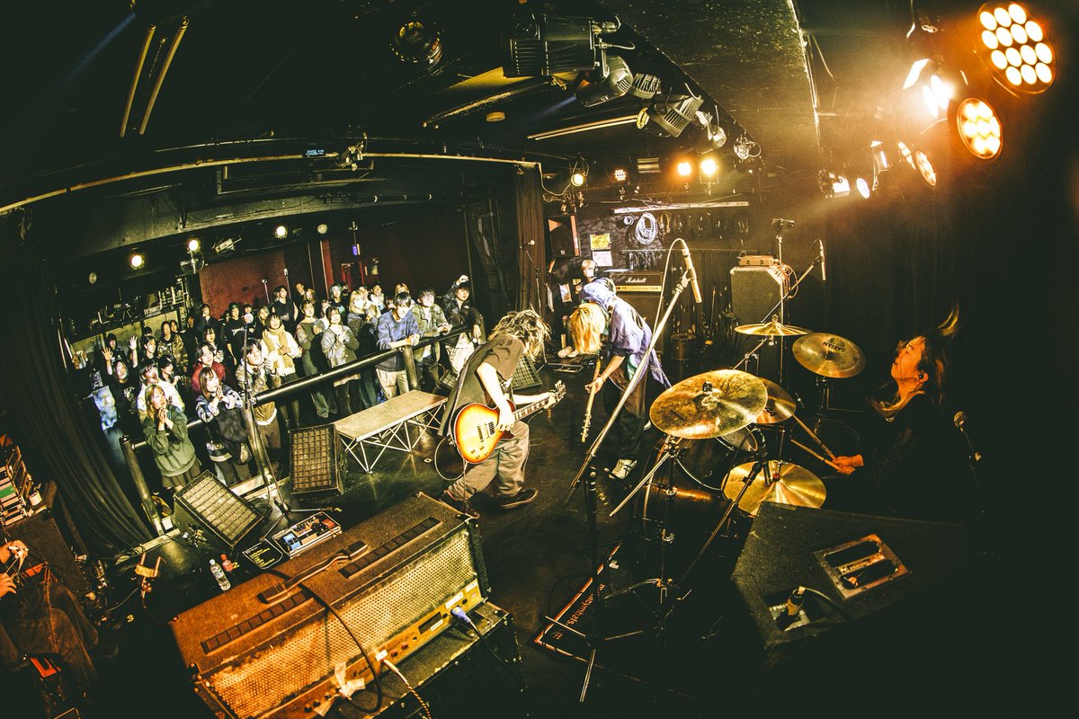 newwornjp's tweet photo. 2025/12/15
【BRAVER!! Level.40】
-AMERICAMURA DROP DAI BO-NENKAI EDITION-
📍AMERICAMURA DROP
📸 @drummer_ryu
#newworn #loudrock #ロックバンド #スリーピースバンド #大阪 #アメリカ村 #アメリカ村drop https://t.co/PomVeYPmux