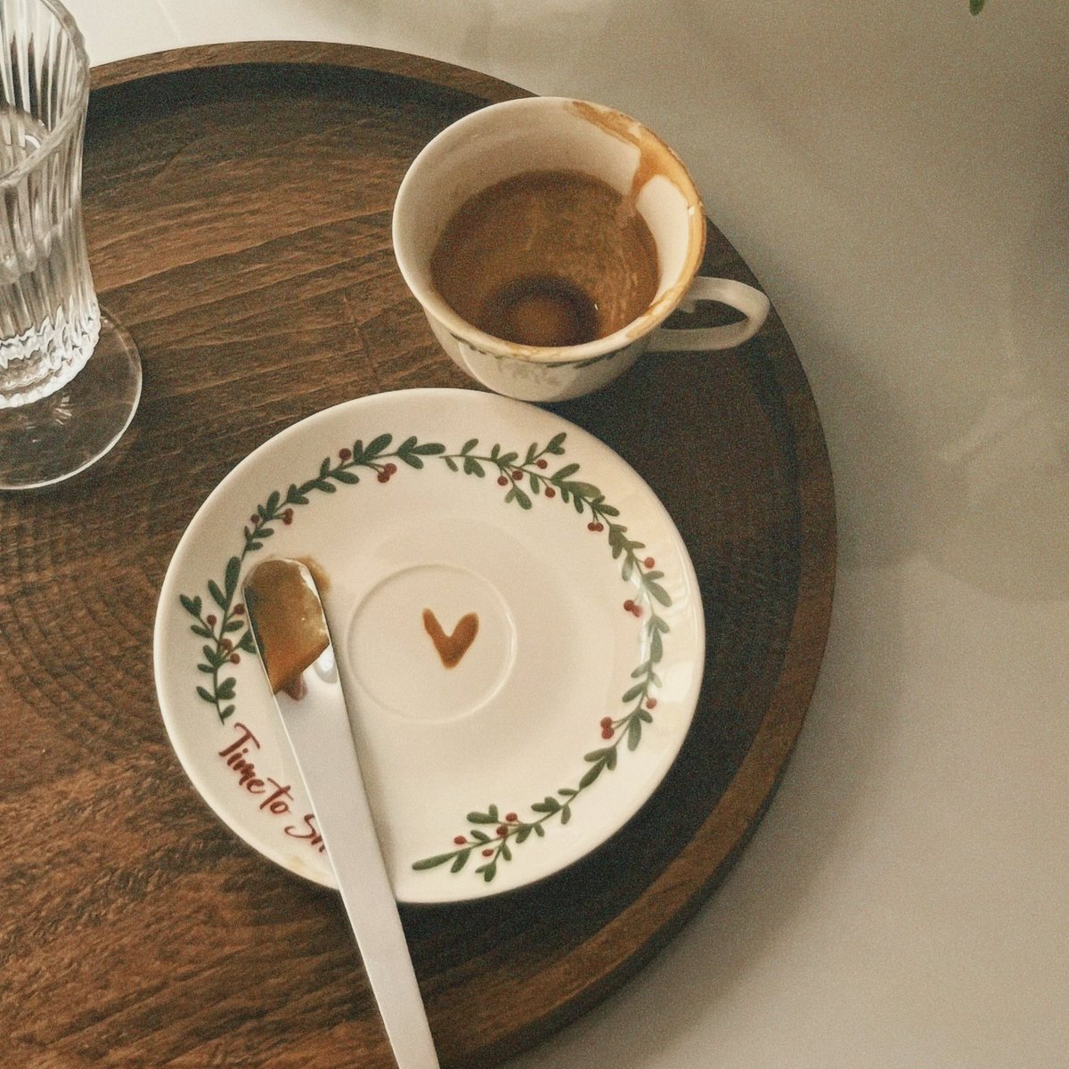 لعّل  السعَد في  
وجه الأيام متخبّي 
      🤎🤎