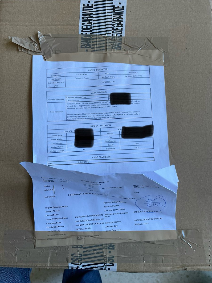 Bioanagar's tweet photo. @UPS_ES sois unos impresentables no tenéis vergüenza y vuestra atención al cliente y vuestro trato hacia el cliente es LAMENTABLE por no emplear otro término. https://t.co/Jfo5qFgmTd