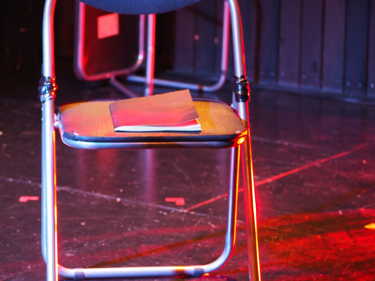 namata_merry's tweet image. Not in service ExtraEncore「The Indifference Engine」、終演いたしました。お忙しい中ご来場いただいた皆様、ありがとうございました。
90分の緊張を共有したあの空間で、何かが届いていたら幸いです。
#Notinservice
#伊藤計劃