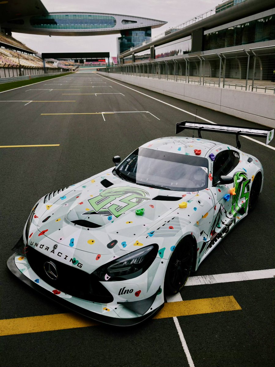 📷💚💚💚 #WangYibo #王一博 #ワン・イーボー