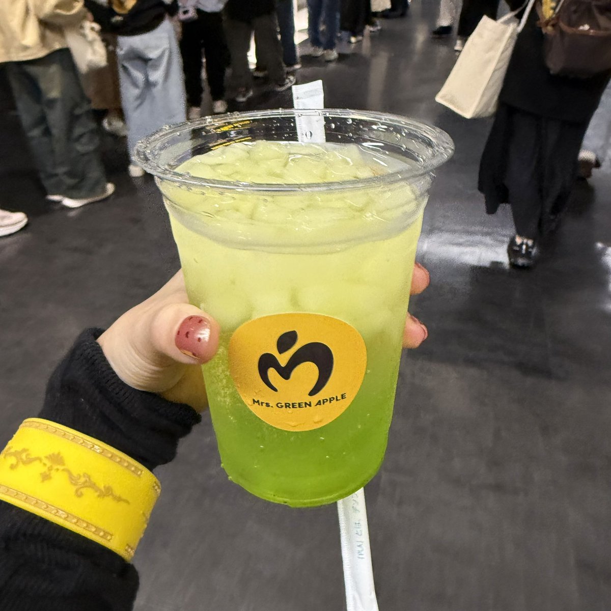 tiffa_nin's tweet photo. 福岡と東京に参戦しました💛🖤
最高の思い出をありがとう🍏
#BABELnoTOH https://t.co/KX7cd2ngJf