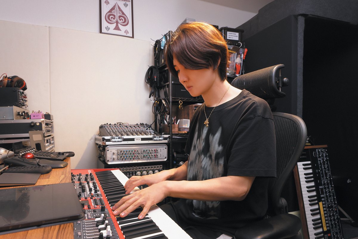 「本物は触って確かめる」
／
元フジファブリックのドラマー、
現在MUCC 逹瑯の共同制作者として活躍する
足立房文のプライベートスタジオ
＼
知識と経験と探究心で積み重ねた 
音を極める自由研究所

⬇️記事はリプライから　<a href="/fsfmadc/">足立房文 Fusafumi Adachi</a> #DTM #DTMerさんと繋がりたい #プライベートスタジオ