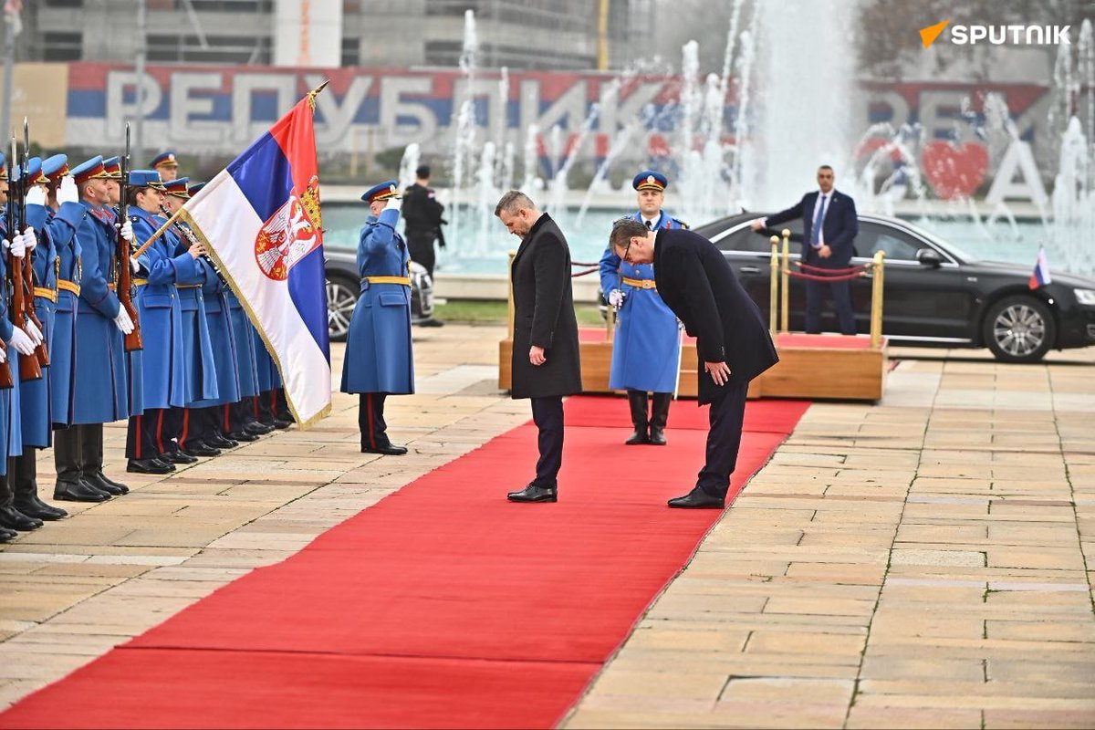 JackStr42679640's tweet image. President of #Slovakia on a Two-Day Visit to #Serbia, Meets with Vučić

🤝 Serbian President Aleksandar Vučić met with Slovak President Peter Pellegrini, who arrived in Serbia for a two-day official visit.

🪖 Prior to his visit to Serbia, President Pellegrini visited Slovak