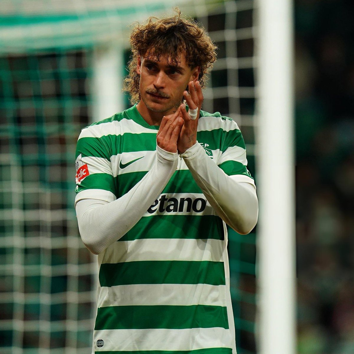 RICARDO MANGAS: "Chegar ao Sporting foi a concretização de um sonho. Sinto que estou no melhor momento da minha carreira."