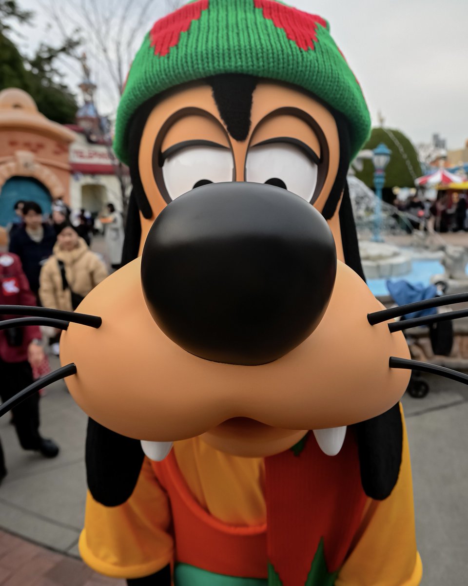 どんな時もユーモアたっぷりのグーフィー🧤