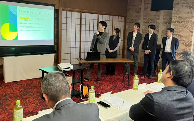 nyuuta0203's tweet photo. 【日本株】株を23年やってきて
これだけは買っておきたい日本株7選
第1位：ダイキン工業（6367）
第2位：東京電力ホールディングス（9501）
第3位：キーエンス（6861）
第4位：トヨタ自動車（7203）
第5位：大和証券グループ本社（8601）
第6位：NEC（6701）
第7位：ソニーグループ（6758）
銘柄コードは、いいね＆フォローした人にだけ公開する。

市場情報:
群馬銀行と第四北越フィナンシャルグループ（FG）は18〜19日、両者の社員が参加する共同研修を群馬県渋川市の伊香保温泉で実施した。伊香保温泉の課題を学び、地域活性化をテーマに提言した。群馬銀行と第四北越FGは27年4月をめどに経営統合する予定。共同研修で両者の社員の親睦を図って統合への機運を醸成する。