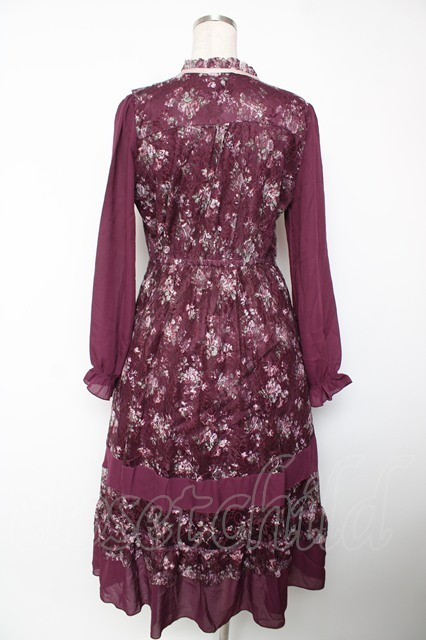 ❤New arrival❤ axes femme / フラワープリントレーシーワンピース M