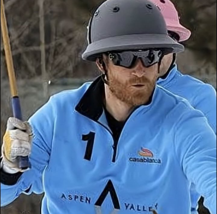 KayRoss96's tweet photo. #PrinceHarryInAspen https://t.co/csZX8R2OlQ