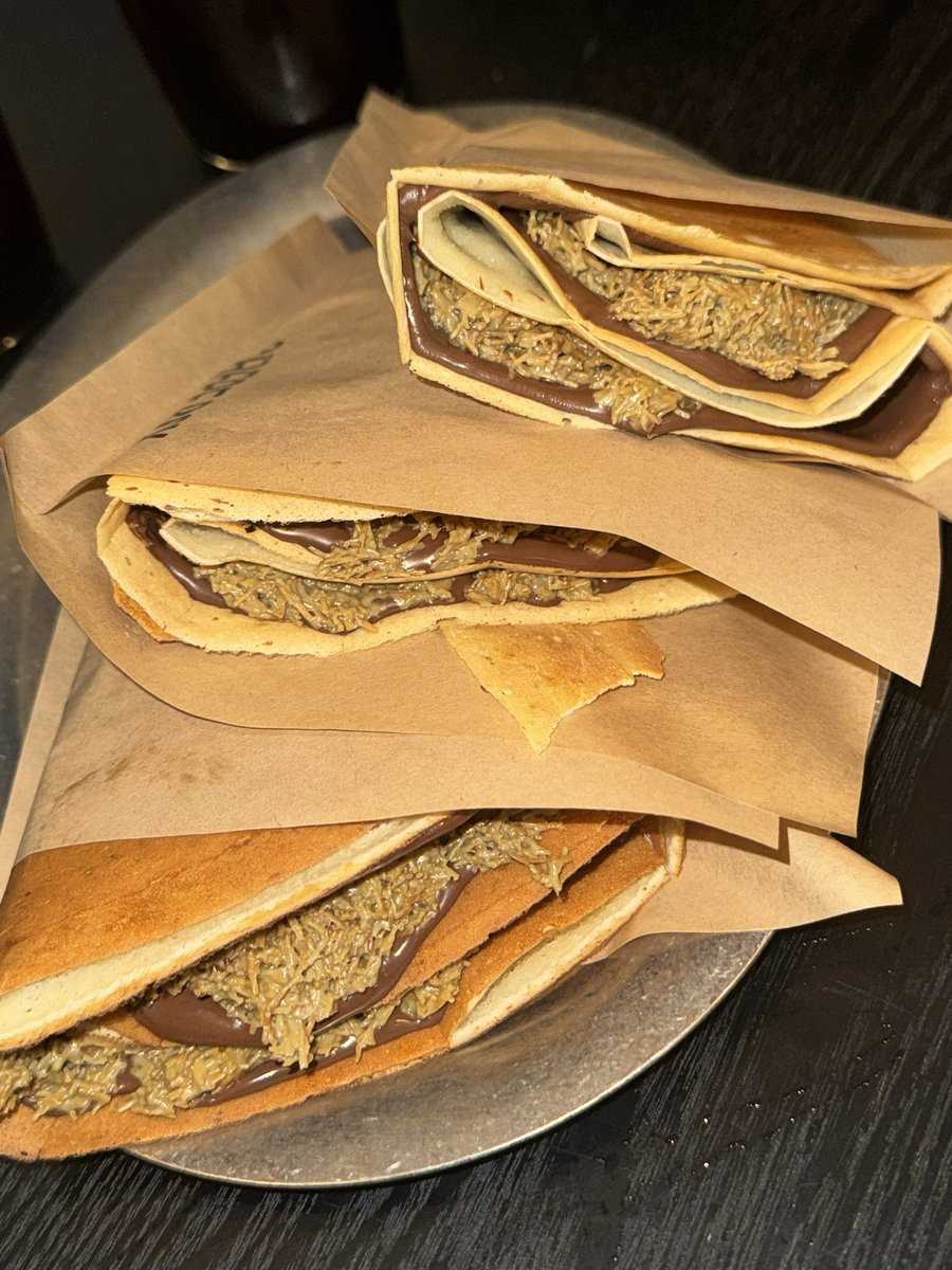 도롱이 tweet media