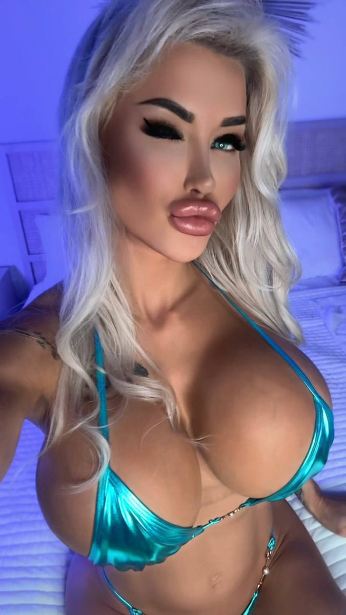 paulinajcandy's tweet image. Share this and let me send a spicy DM gift that you won’t forget 😘